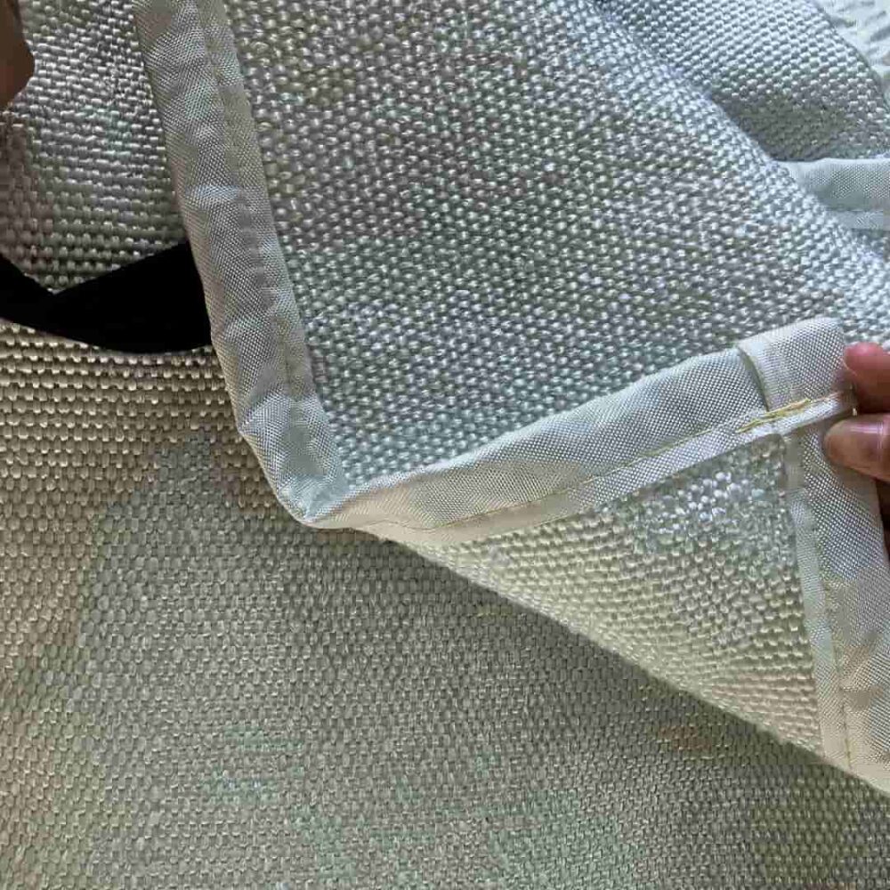 Bulk Fiberglass Cloth Fire Blanket 1m*1m heavy fire blanket