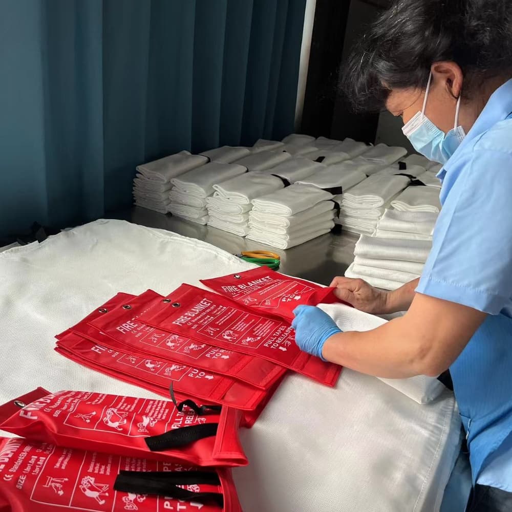 Hero Fire blanket custom packing 1m*1m emergency blanket
